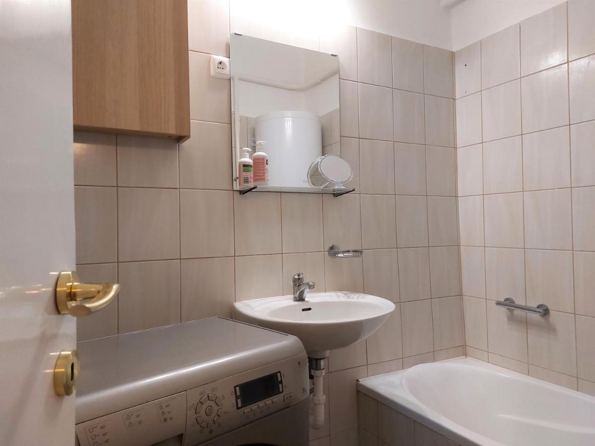 Rose Hill 4 Apartment Будапеща Екстериор снимка